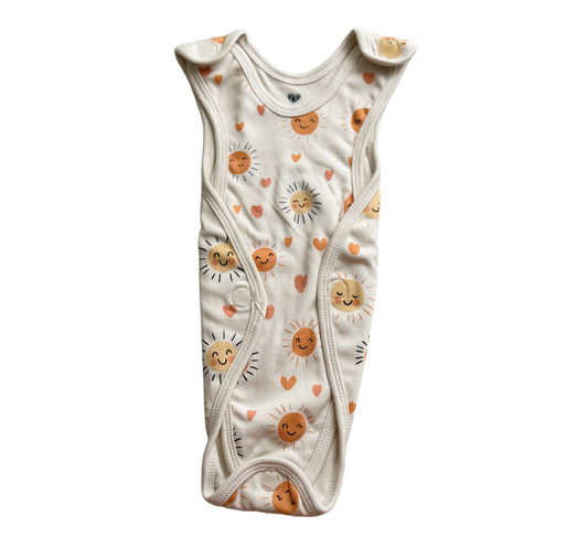 Pure Cotton Preemie Romper – Happy Sun Pattern