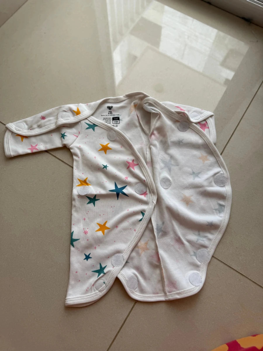 Preemie Half Bodysuit – Star Pattern - Zahra Batool 