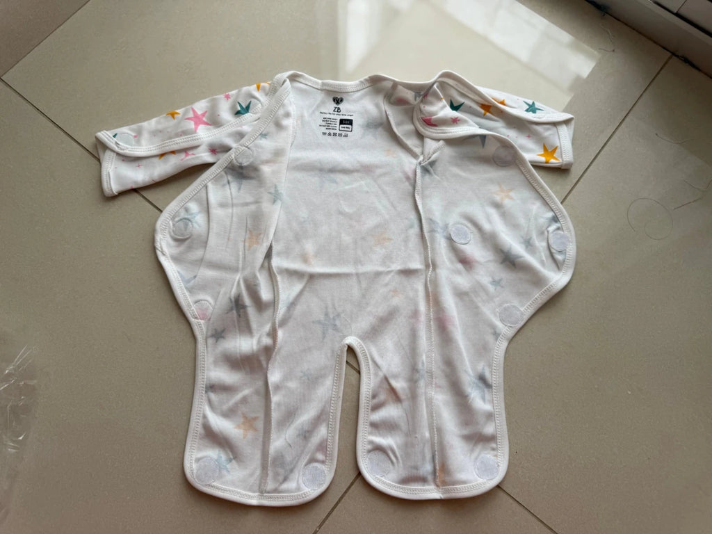 Preemie Full Bodysuit – Star Pattern - Zahra Batool 