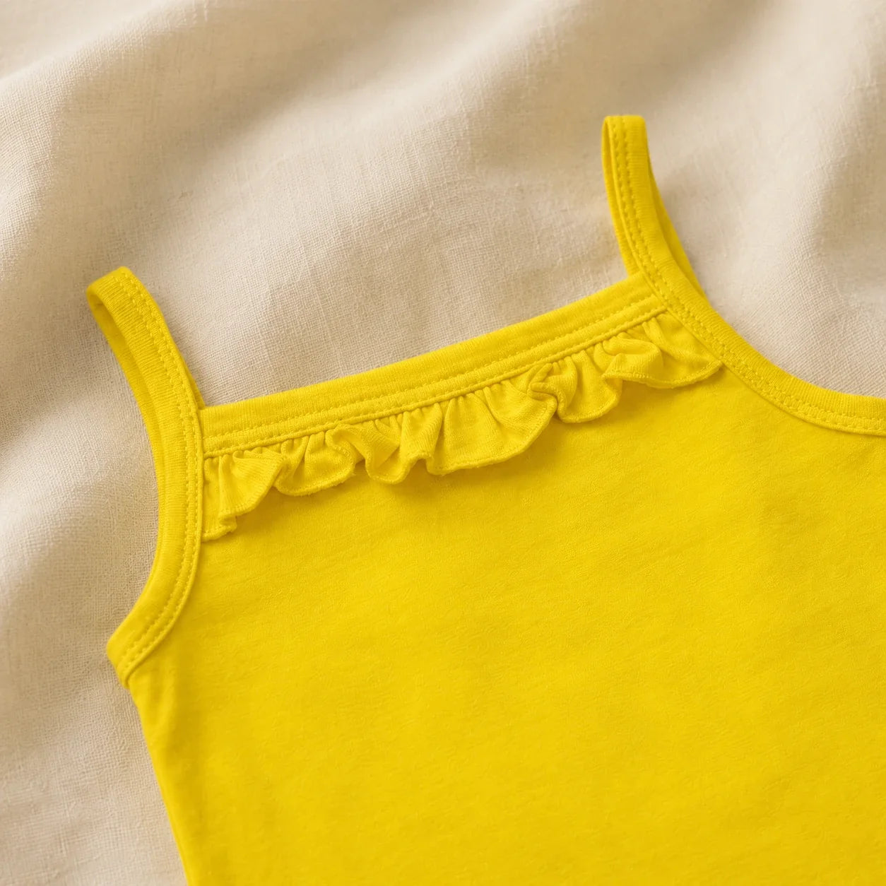 Cat Hearts | 2 Piece Set Bodysuit | plain yellow neckline detail