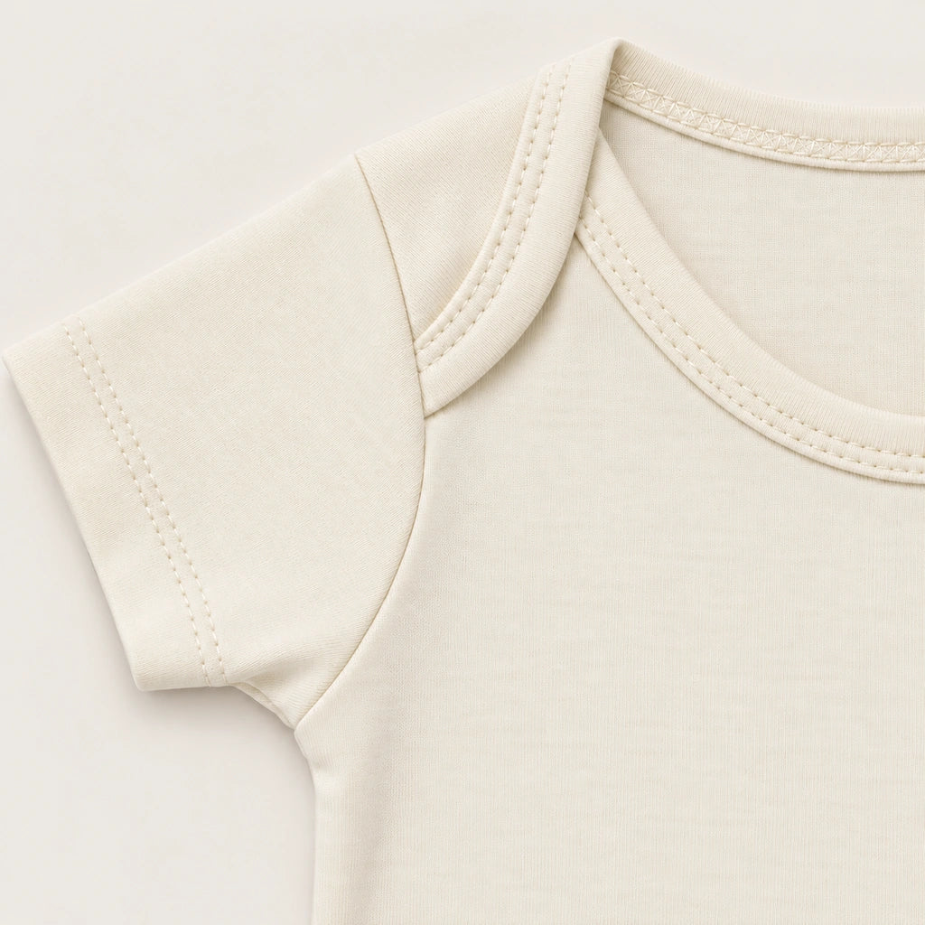 Off White | ZB Baby Basic Bodysuit – envelope shoulder detail warm