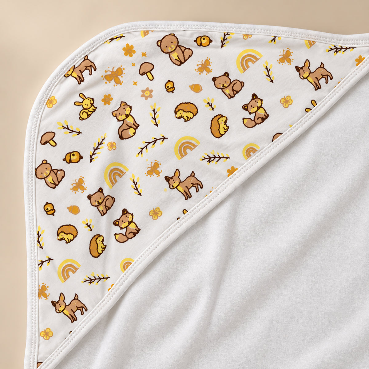 Cuddles | ZB hooded baby wrapping sheet, alternate view 3