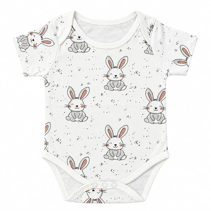 Little Bunny | ZB baby short-sleeve bodysuit with bunny print, front view
