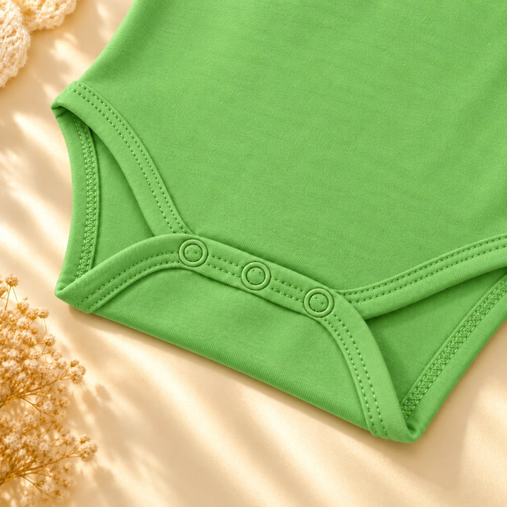 Parrot Green | ZB Bodysuit Sleeveless – three snaps detail angle luxury gold